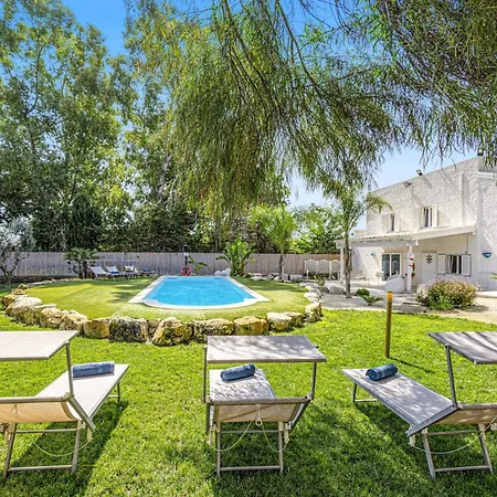 Villa Mediterraneo By Santa Maria Del Focallo